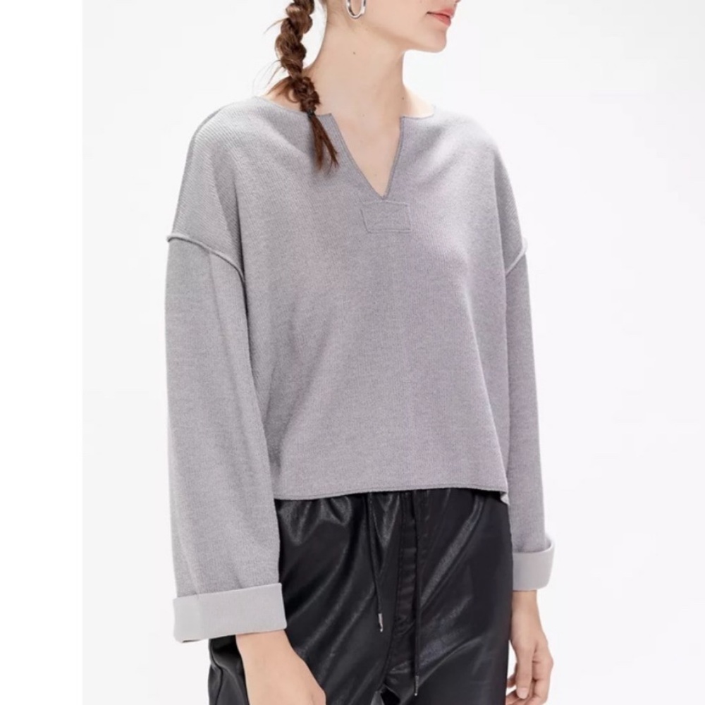 Urban Outfitters Jax Inside Out Oversized Notch Neck Top Gray Size Medium